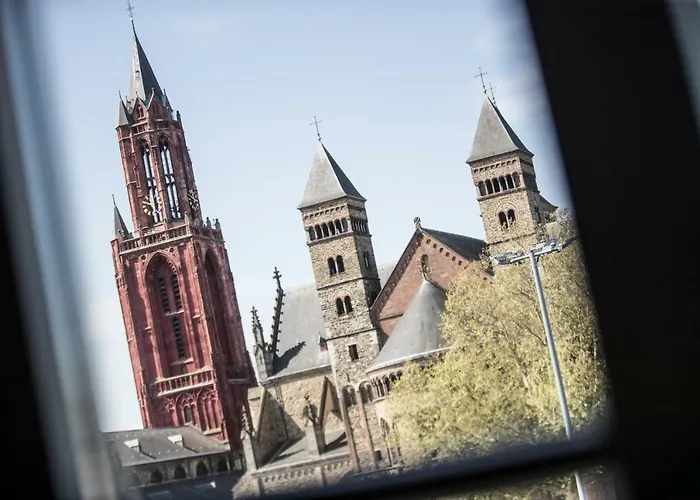 Britannique Отель Маастрихт